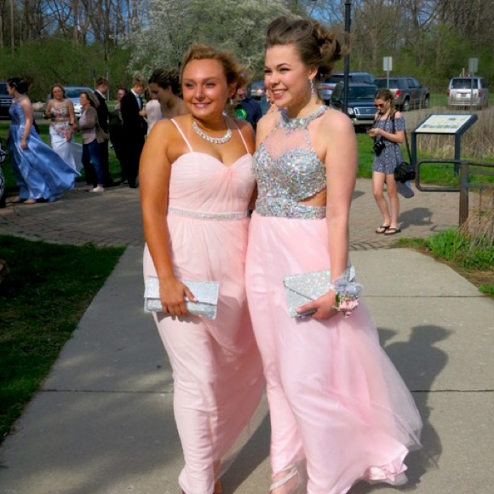 Camilla La Ville size 2, pink with silver rhinestones